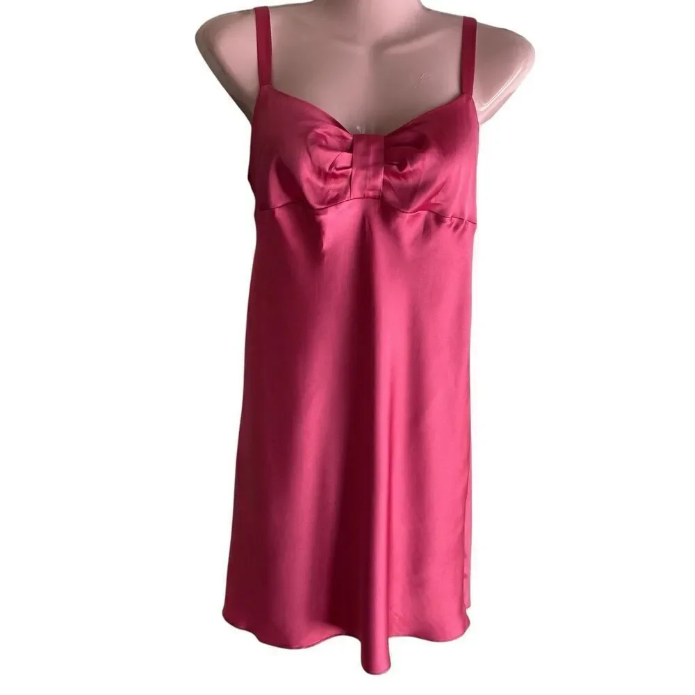Victoria’s Secret Angels Chemise Womens Medium Pink Satin Nightgown